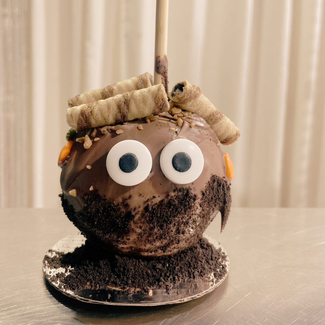 *Chocolate APPLE Glow-Up: Halloween Edition